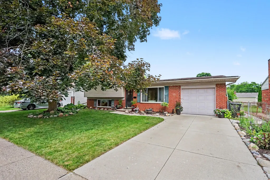 2857 Verle Avenue Ann Arbor City MI 48108