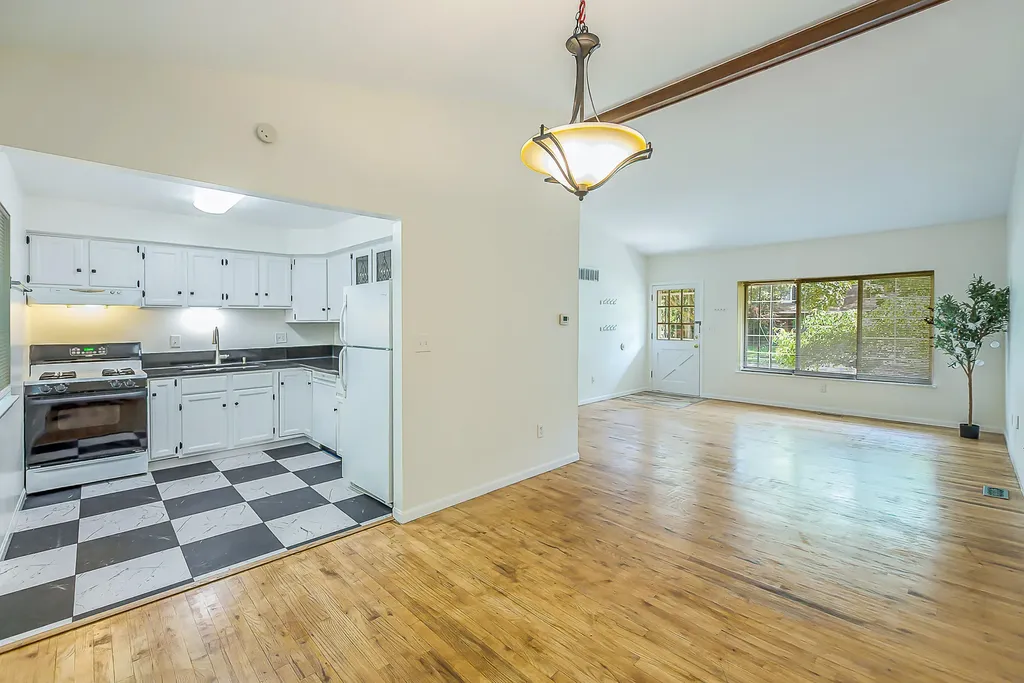 2897 Ticknor Court Ann Arbor City MI 48104