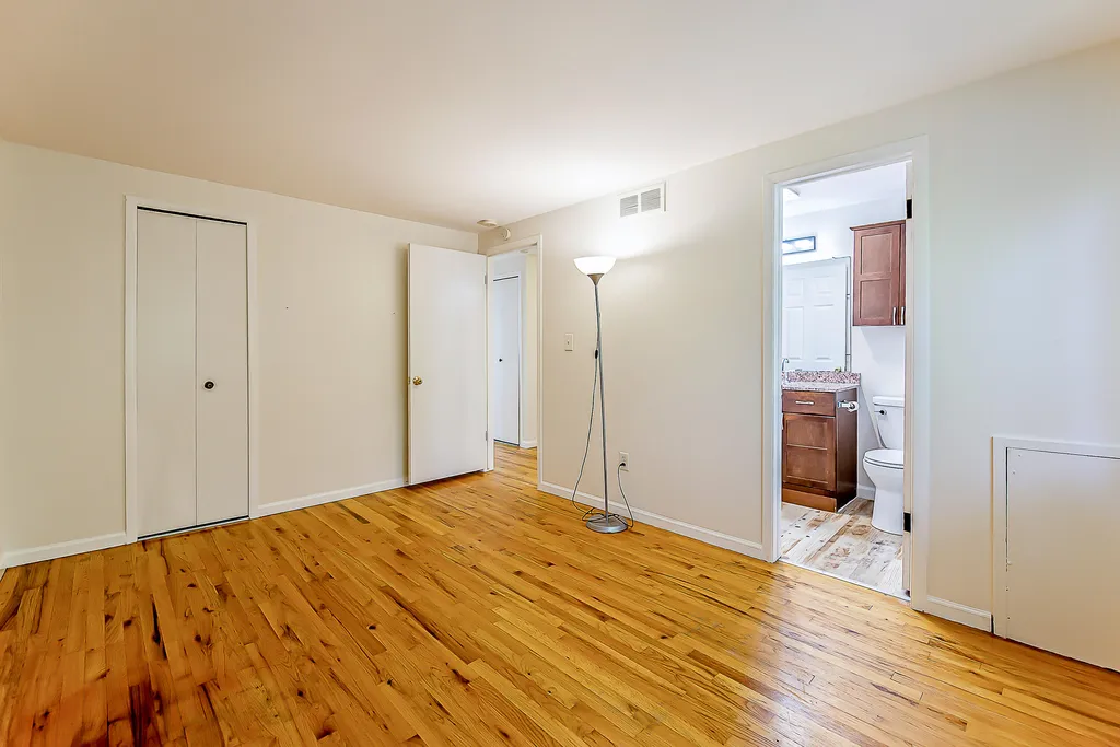 2897 Ticknor Court Ann Arbor City MI 48104