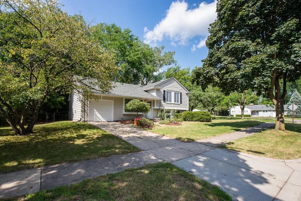 2897 Ticknor Court Ann Arbor City MI 48104