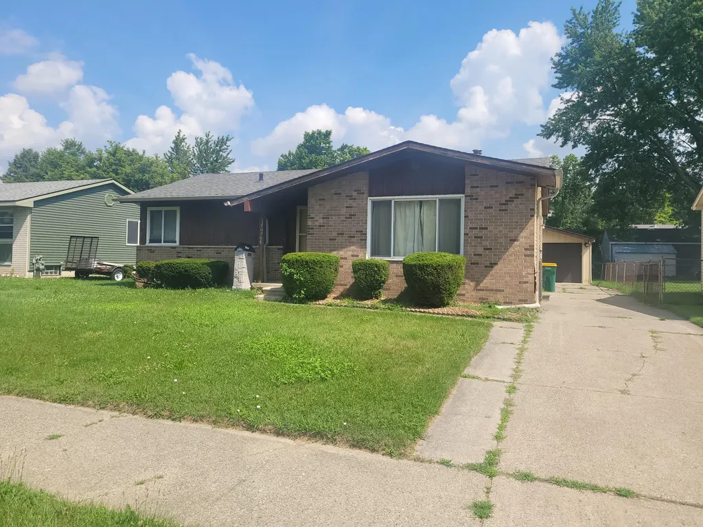 30106 Jamestown Street Romulus City MI 48174