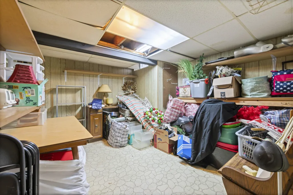 24319 Tamarack Trail Southfield City MI 48075
