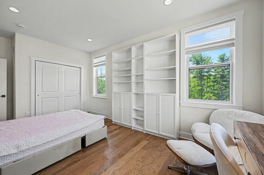 589 Concord Pines Drive Ann Arbor City MI 48105