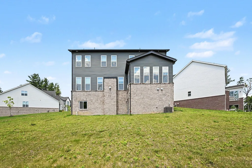 589 Concord Pines Drive Ann Arbor City MI 48105