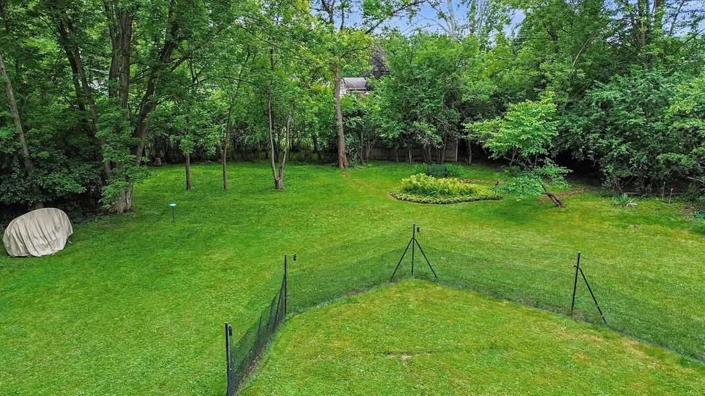 20761 W 13 Mile Road Beverly Hills Village MI 48025