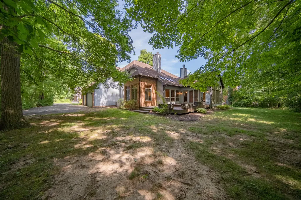 380 Wild Fox Court Scio Township MI 48103