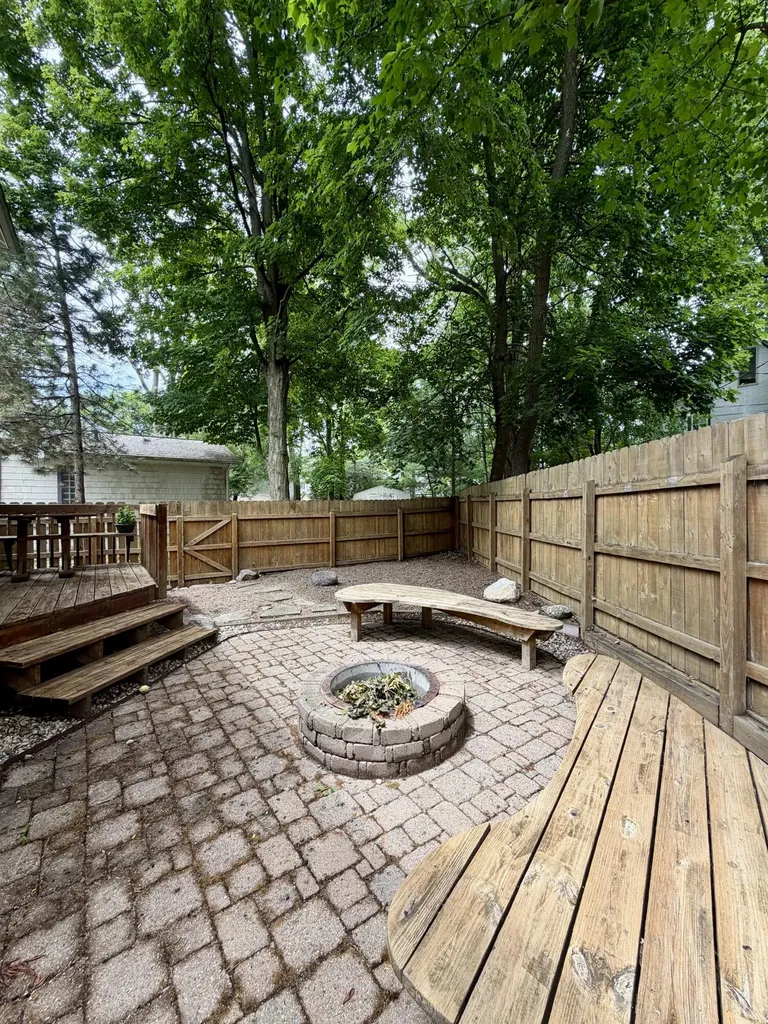 1201 Granger Avenue Ann Arbor City MI 48104