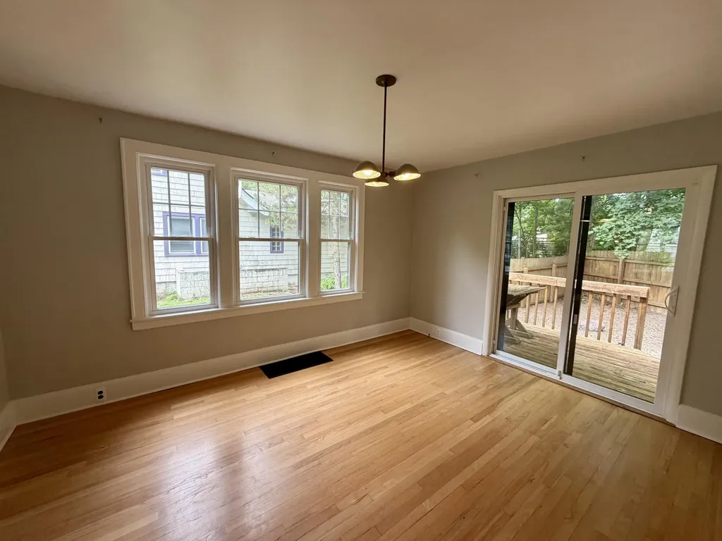 1201 Granger Avenue Ann Arbor City MI 48104
