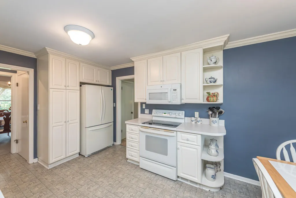 719 Sunset Road Ann Arbor City MI 48103