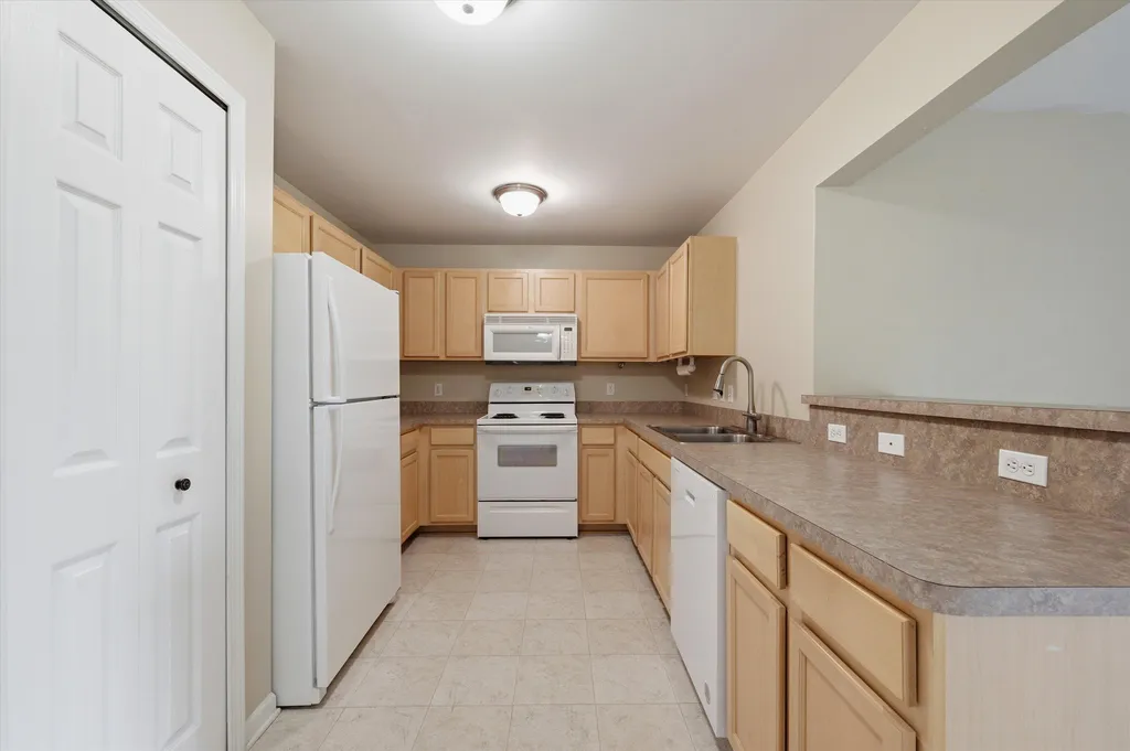 2910 Signature Boulevard Ann Arbor City MI 48103