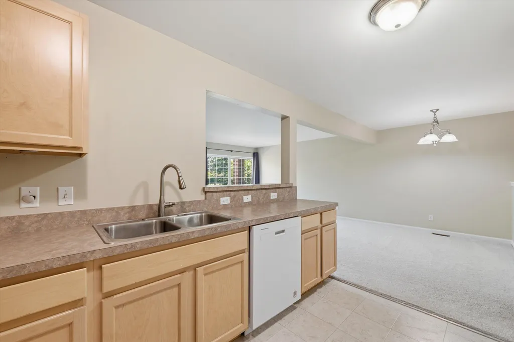 2910 Signature Boulevard Ann Arbor City MI 48103
