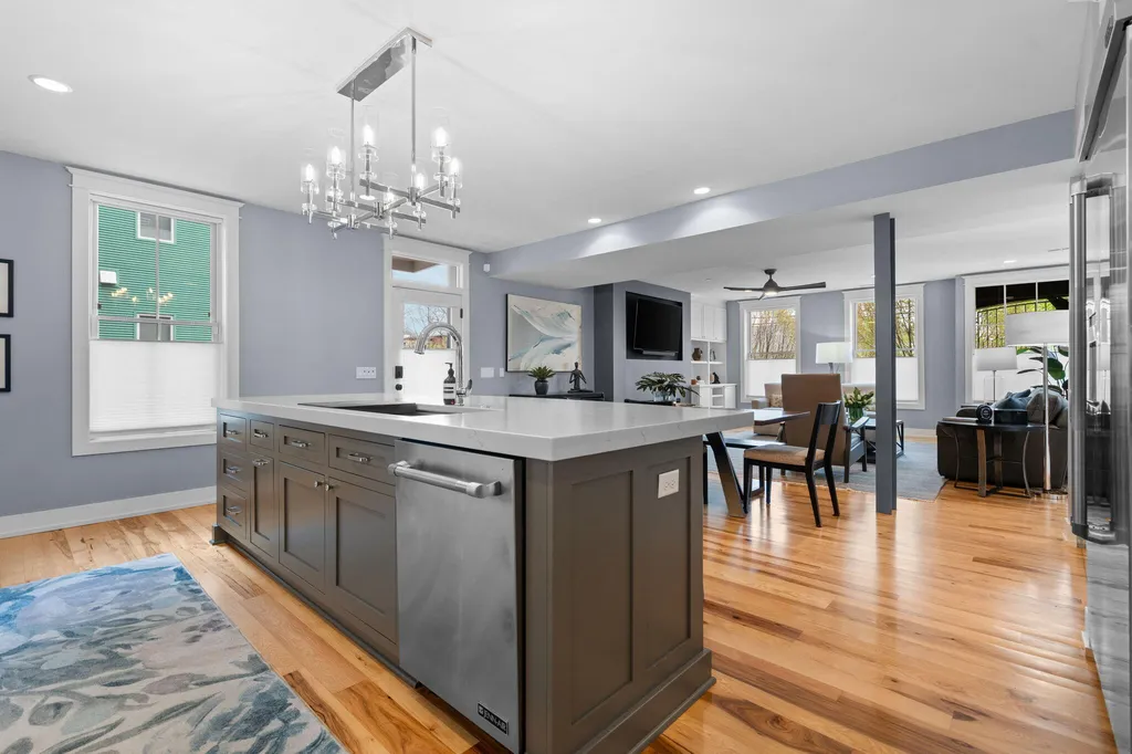 111 W Kingsley Street Ann Arbor City MI 48103