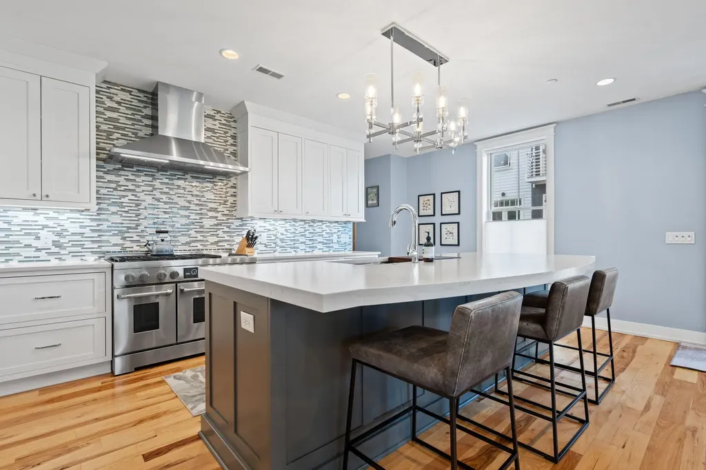 111 W Kingsley Street Ann Arbor City MI 48103