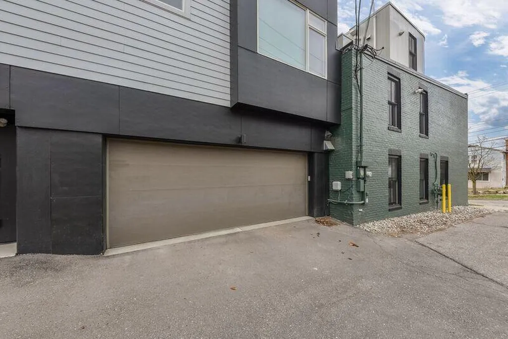 111 W Kingsley Street Ann Arbor City MI 48103
