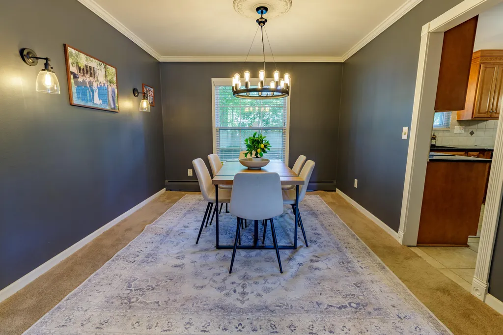 37243 Maple Leaf Court Clinton Charter Township MI 48036