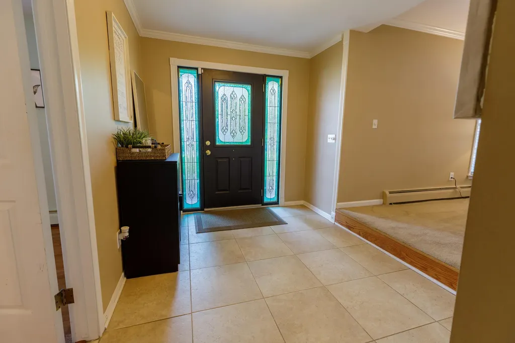 37243 Maple Leaf Court Clinton Charter Township MI 48036