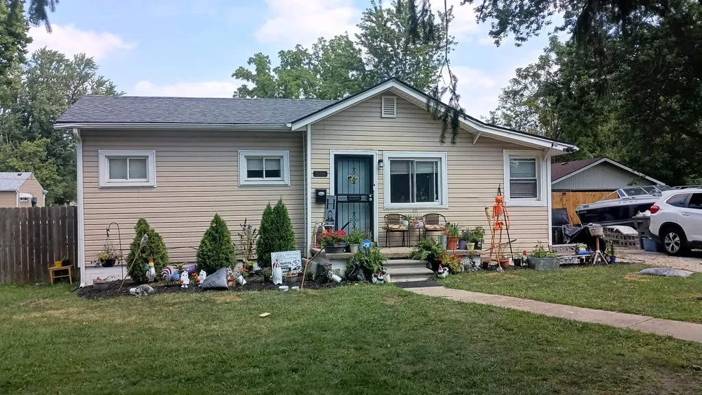 25948 Penn Street Inkster City MI 48141