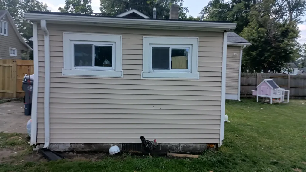 25948 Penn Street Inkster City MI 48141