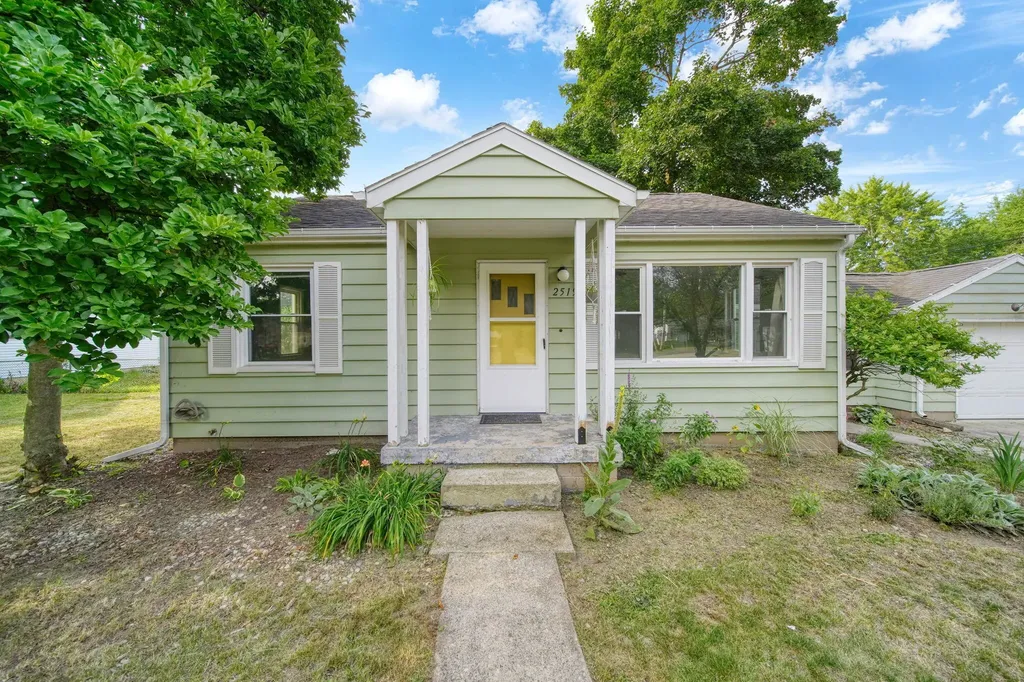 2519 Airport Road Madison Charter Township MI 49221