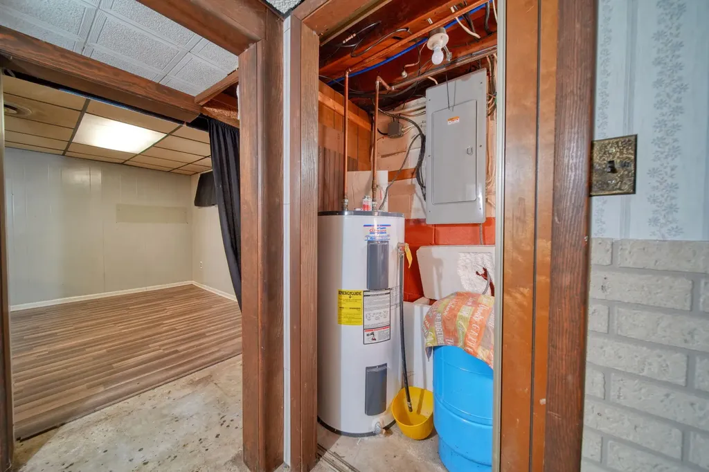 2519 Airport Road Madison Charter Township MI 49221