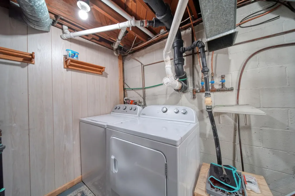 2519 Airport Road Madison Charter Township MI 49221