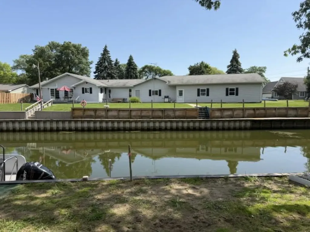 9156 Sue Drive Caseville Township MI 48755