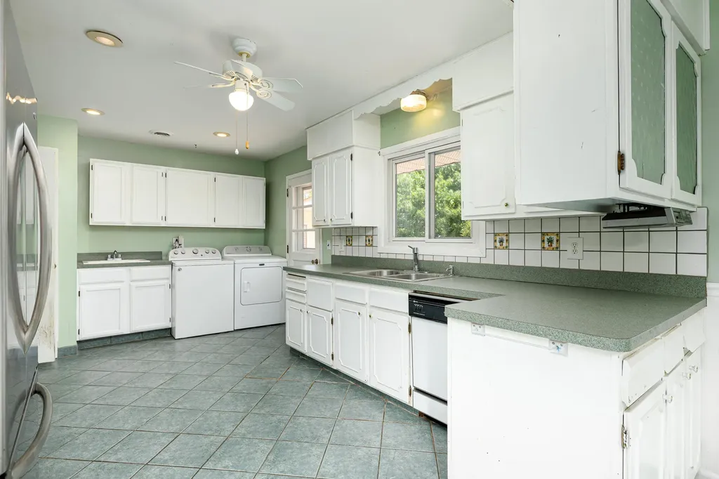 6272 Earhart Road Northfield Township MI 48105