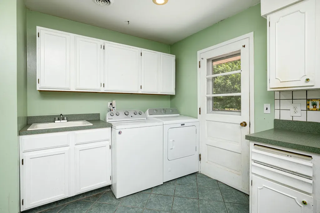 6272 Earhart Road Northfield Township MI 48105
