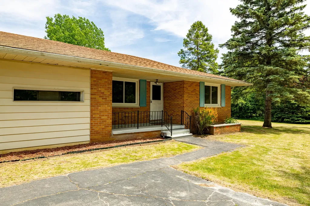 6272 Earhart Road Northfield Township MI 48105
