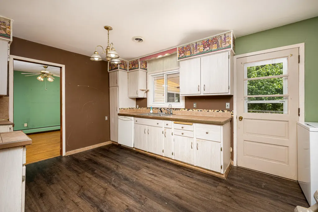 6272 Earhart Road Northfield Township MI 48105