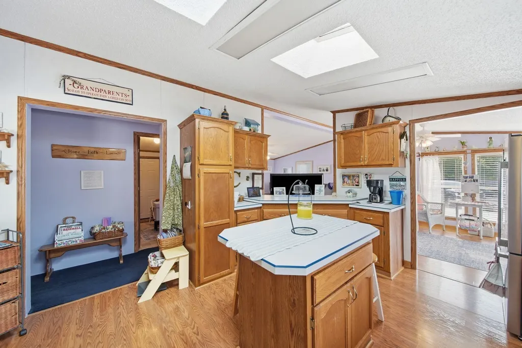 280 Stieff Adrian City MI 49221