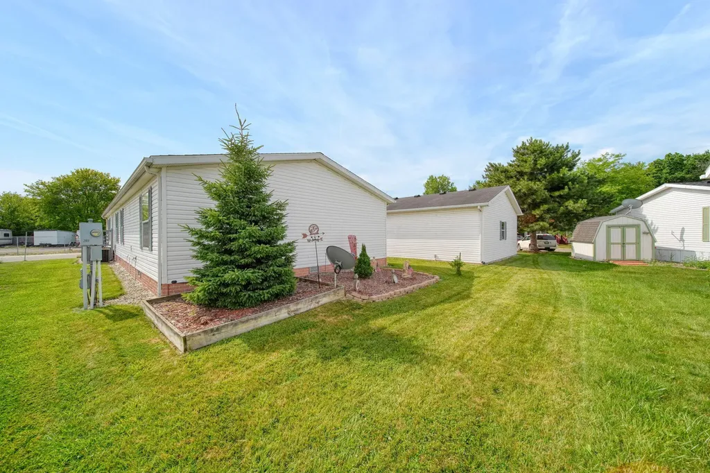 280 Stieff Adrian City MI 49221