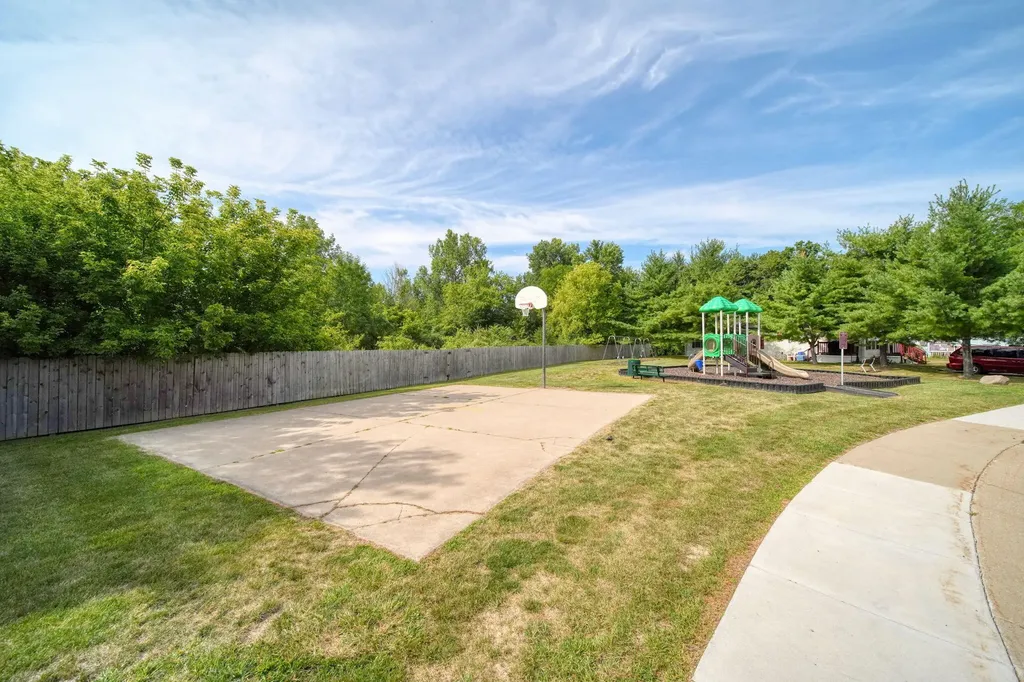 280 Stieff Adrian City MI 49221