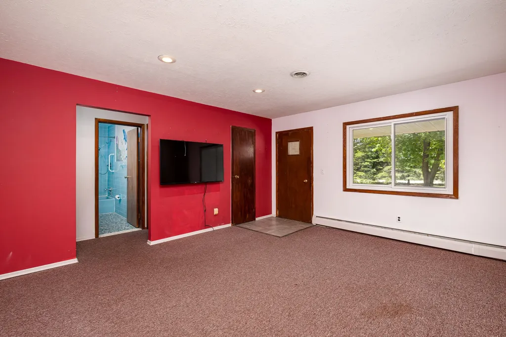6272 Earhart Road Northfield Township MI 48105