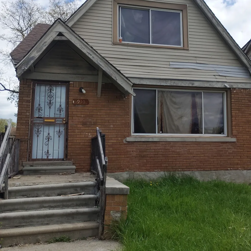 5910 Somerset Avenue Detroit City MI 48224