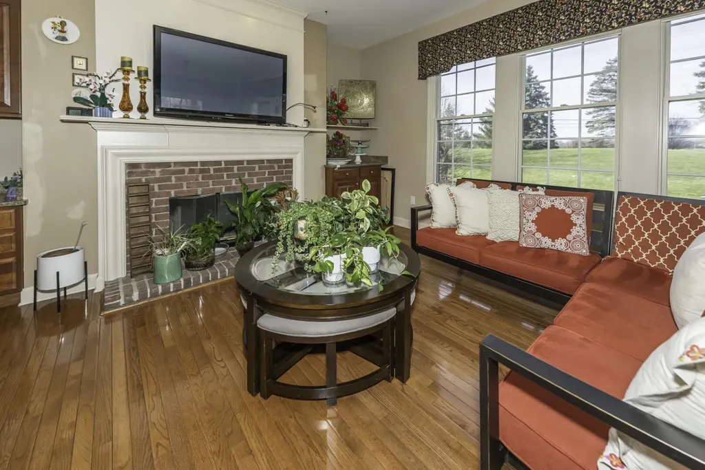 51328 Plymouth Valley Drive Plymouth Charter Township MI 48170