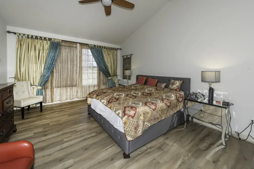 51328 Plymouth Valley Drive Plymouth Charter Township MI 48170