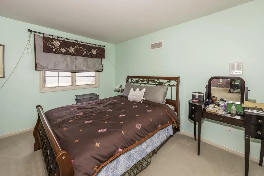 51328 Plymouth Valley Drive Plymouth Charter Township MI 48170