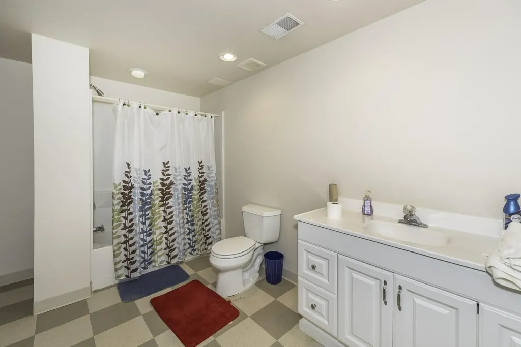 51328 Plymouth Valley Drive Plymouth Charter Township MI 48170