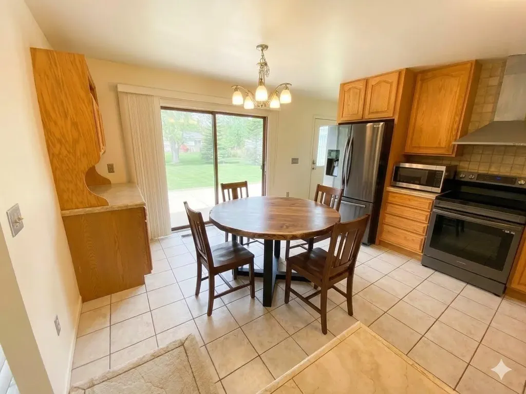7715 Hidden Knoll Court NE Conway Township MI 48418