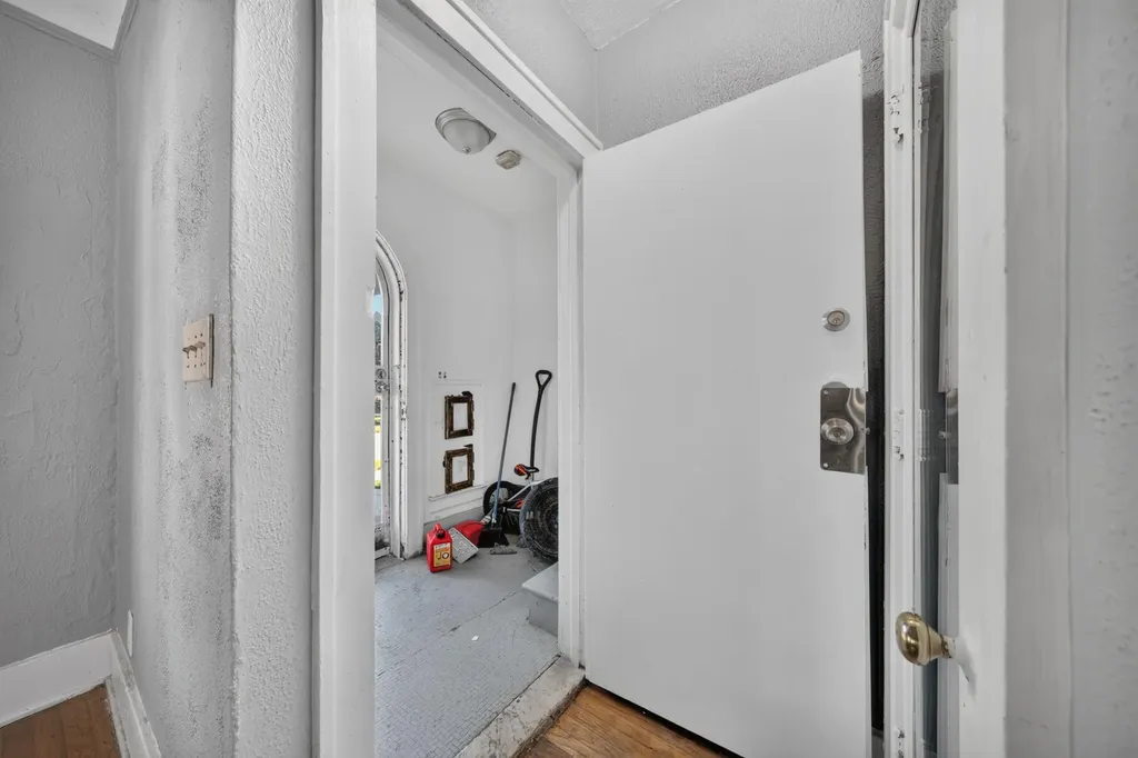2025 Calvert Avenue Detroit City MI 48206