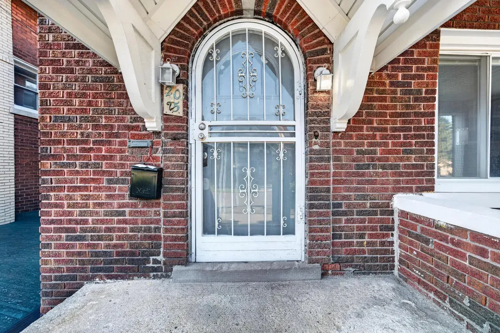 2025 Calvert Avenue Detroit City MI 48206