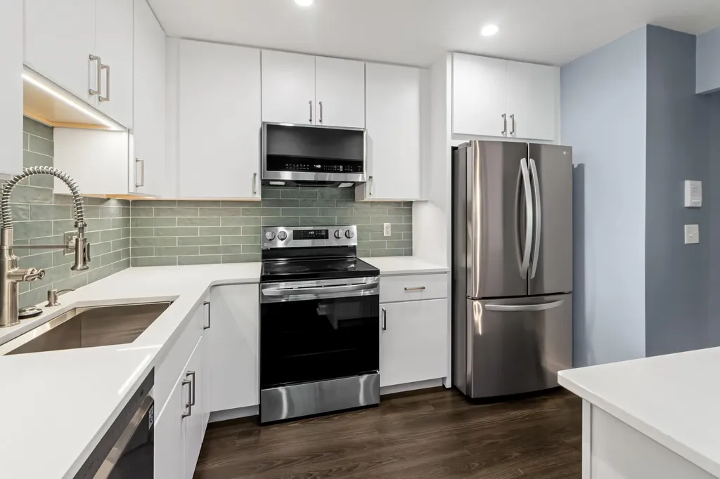 11723 Sycamore Road Plymouth Charter Township MI 48170