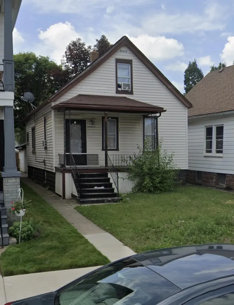 12015 Lumpkin Street Hamtramck City MI 48212