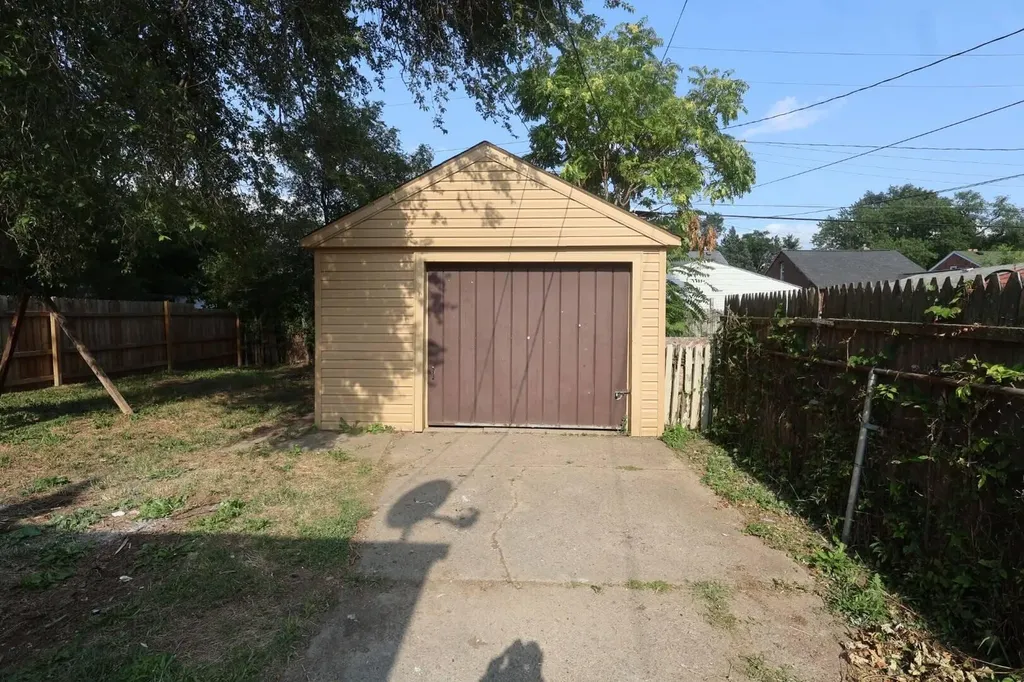 11684 Prest Street Detroit City MI 48227