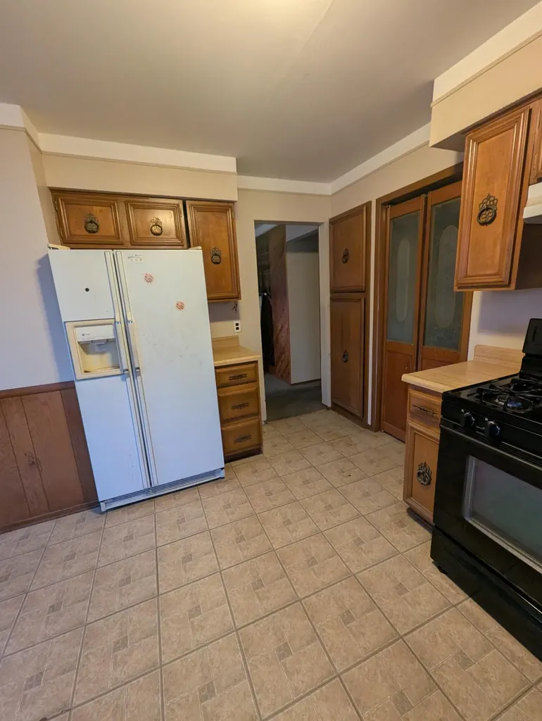 26840 Chippendale Street Roseville City MI 48066