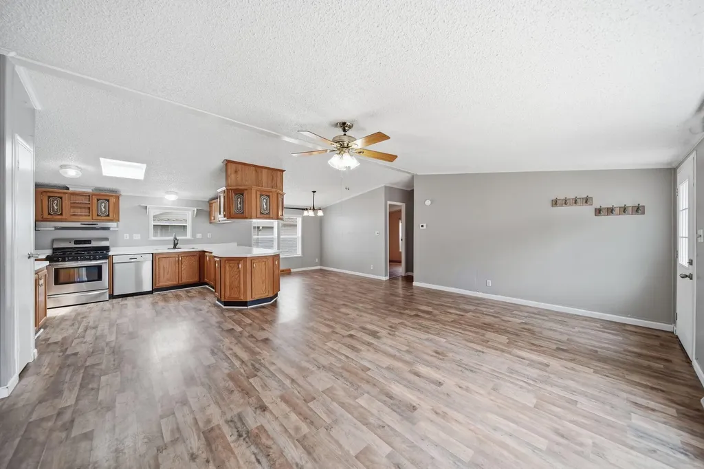 817 Savannah River Drive Adrian City MI 49221