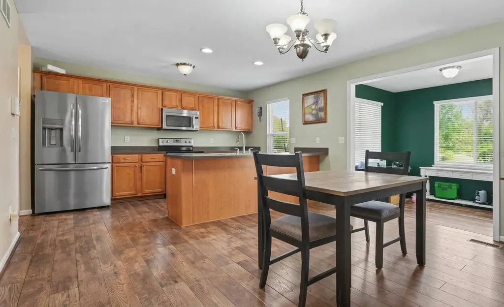 809 Brower Road Handy Township MI 48836