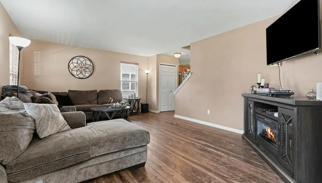 809 Brower Road Handy Township MI 48836