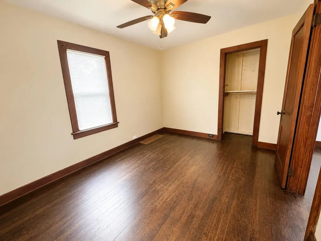 1460 S Dye Road Flint Charter Township MI 48532